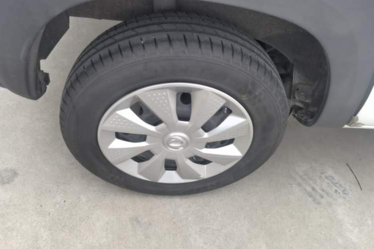 Used Dongfeng NAMMI EX1 2021 Zhi Ling Version Right Rear Wheel Hub