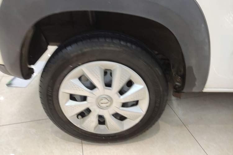 Used Dongfeng NAMMI EX1 2021 Zhi Ling Version Right Rear Wheel Hub
