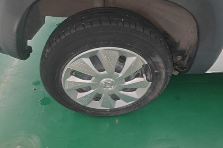 Used Dongfeng NAMMI EX1 2021 Quality Edition Right Rear Wheel Hub