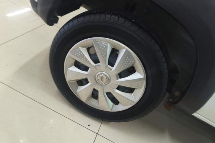 Used Dongfeng NAMMI EX1 2021 Quality Edition Right Rear Wheel Hub