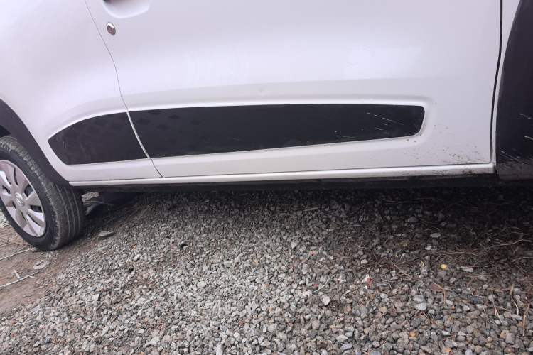 Used Dongfeng NAMMI EX1 2021 Quality Edition Right Side Sill