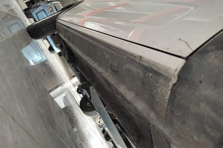Used Dongfeng NAMMI EX1 2021 Zhi Ling Version Right Side Sill