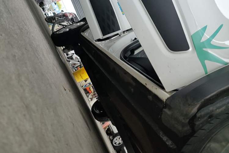 Used Dongfeng NAMMI EX1 2021 Quality Edition Right Side Sill