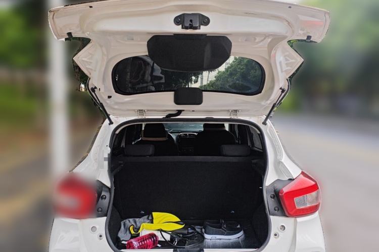 Used Dongfeng NAMMI EX1 2021 Quality Edition Trunk