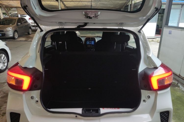 Used Dongfeng NAMMI EX1 2021 Quality Edition Trunk