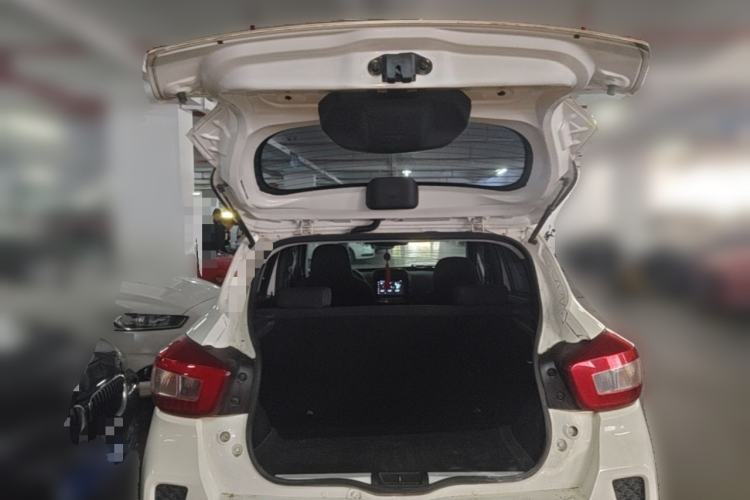 Used Dongfeng NAMMI EX1 2021 Quality Edition Trunk
