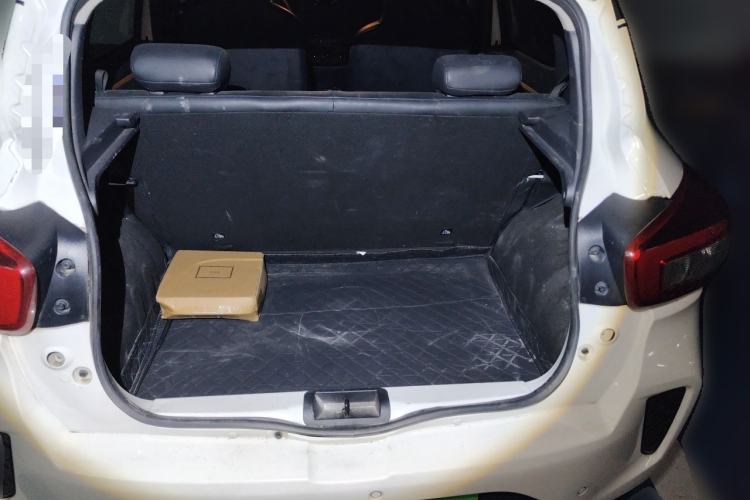 Used Dongfeng NAMMI EX1 2021 Quality Edition Trunk