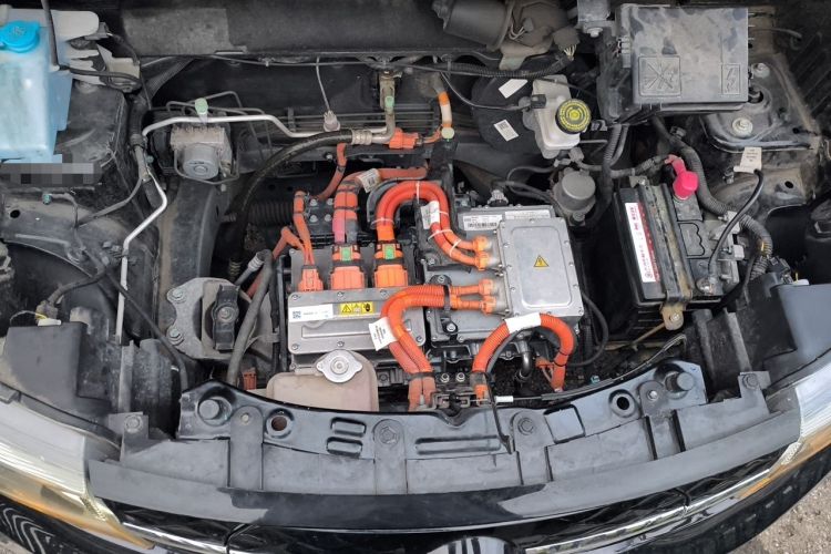 Used Dongfeng NAMMI EX1 2022 PRO Tiger Glory Standard Model Engine Bay