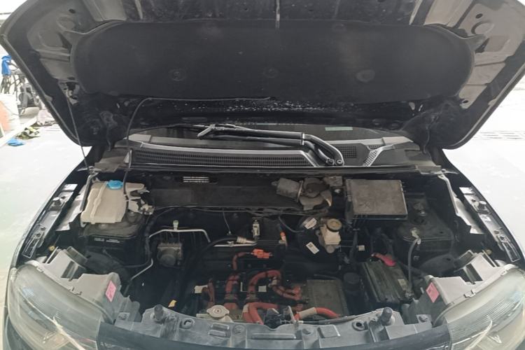 Used Dongfeng NAMMI EX1 2022 Quality Edition Engine Bay