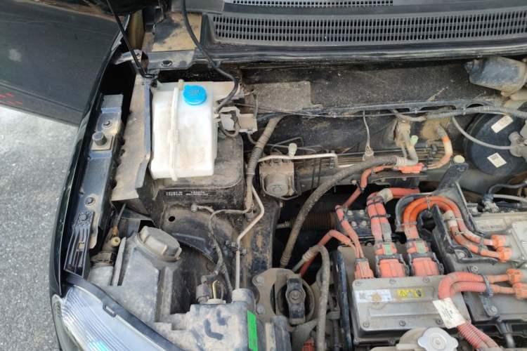 Used Dongfeng NAMMI EX1 2022 Restyled PRO Tiger Glory Standard Edition Engine Bay Right