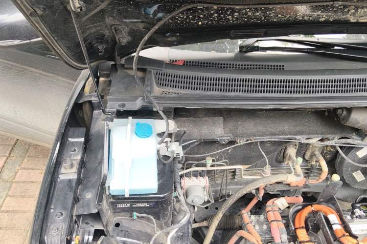 Used Dongfeng NAMMI EX1 2022 Restyled PRO Tiger Glory Deluxe Version Engine Bay Right