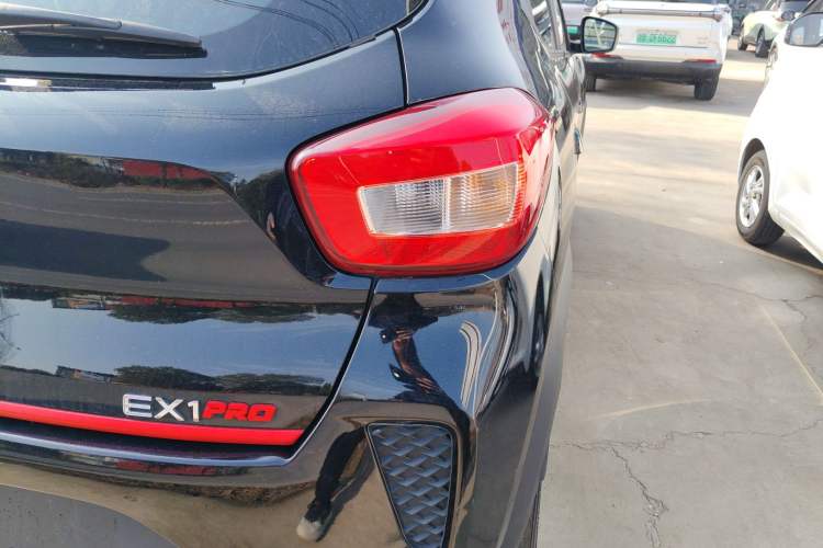Used Dongfeng NAMMI EX1 2022 PRO Tiger Glory Luxury Model Exterior 6