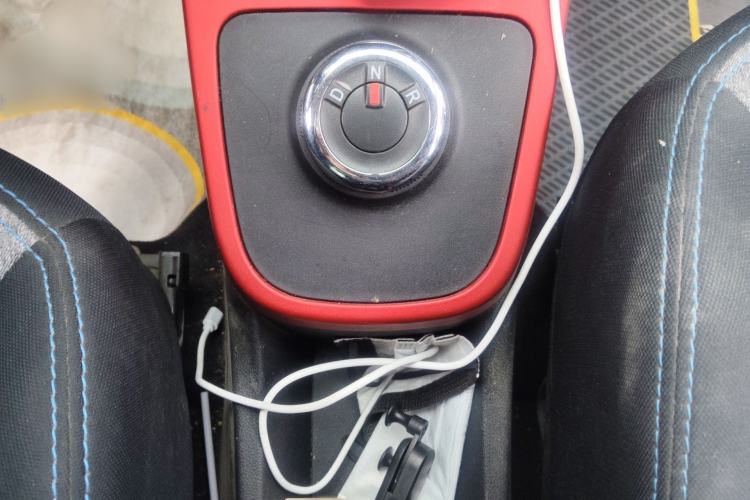 Used Dongfeng NAMMI EX1 2022 PRO Tiger Glory Advanced Model Gear Lever