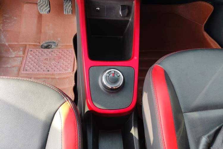Used Dongfeng NAMMI EX1 2022 PRO Tiger Glory Luxury Model Gear Lever