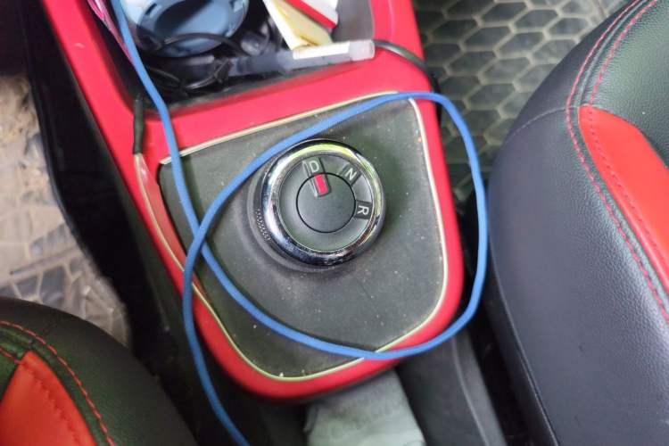Used Dongfeng NAMMI EX1 2022 PRO Tiger Glory Luxury Model Gear Lever