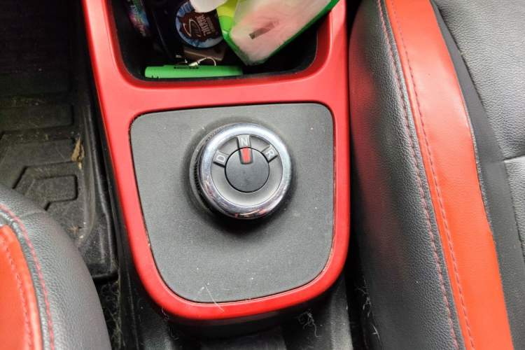Used Dongfeng NAMMI EX1 2022 Restyled PRO Tiger Glory Deluxe Version Gear Lever