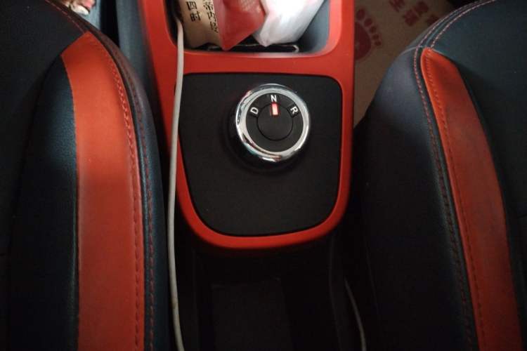 Used Dongfeng NAMMI EX1 2022 PRO Tiger Glory Luxury Model Gear Lever