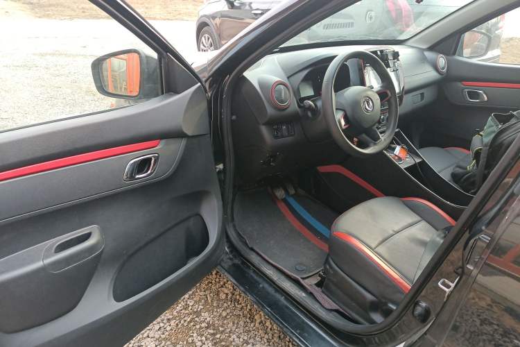 Used Dongfeng NAMMI EX1 2022 PRO Tiger Glory Luxury Model Interior 3