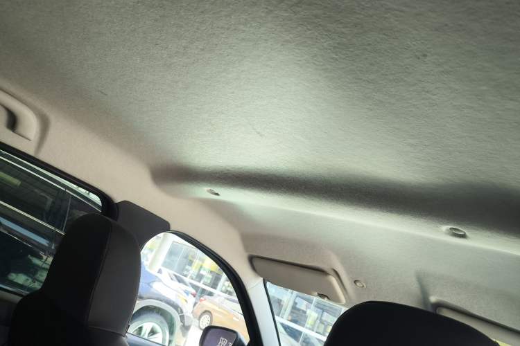 Used Dongfeng NAMMI EX1 2022 Quality Edition Interior 5