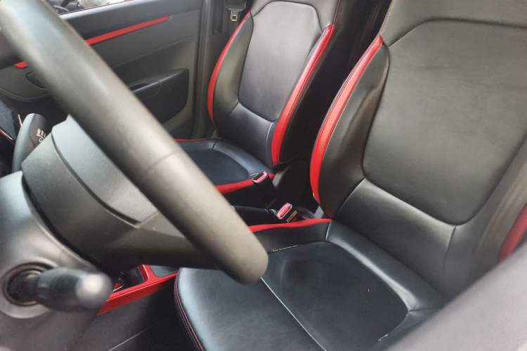Used Dongfeng NAMMI EX1 2022 Revised PRO Tiger Glory Advanced Version Left Front Seat