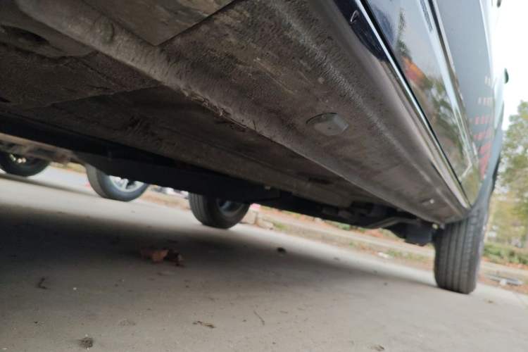 Used Dongfeng NAMMI EX1 2022 PRO Tiger Glory Luxury Model Left Side Sill