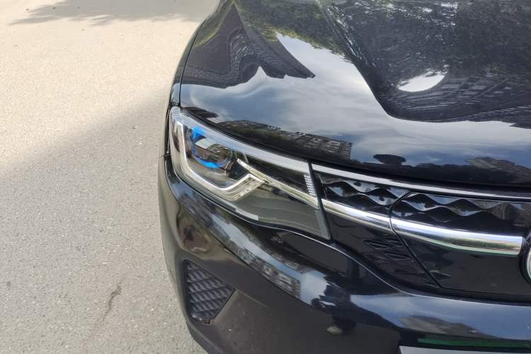 Used Dongfeng NAMMI EX1 2022 Restyled PRO Tiger Glory Standard Edition Right Front Headlight