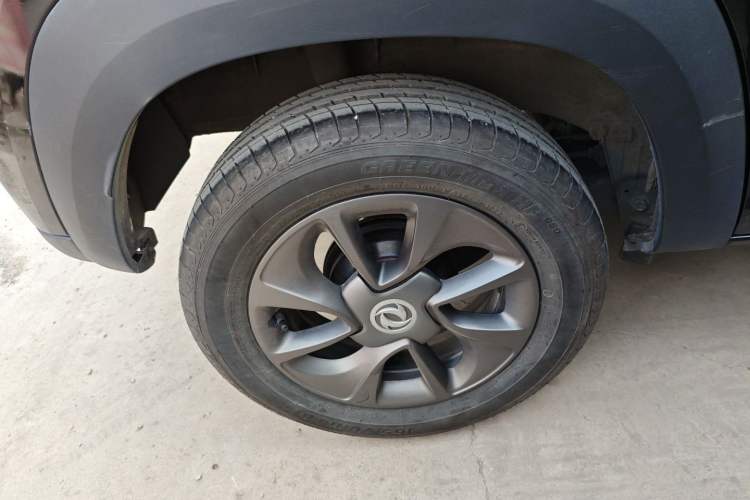 Used Dongfeng NAMMI EX1 2022 PRO Tiger Glory Luxury Model Right Rear Wheel Hub