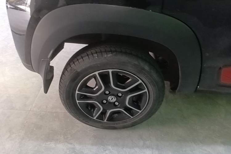 Used Dongfeng NAMMI EX1 2022 Revised PRO Enjoyment Version Right Rear Wheel Hub