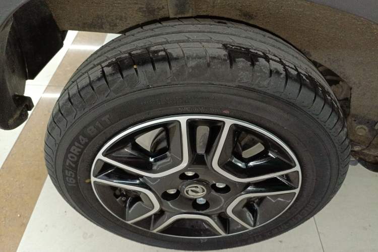 Used Dongfeng NAMMI EX1 2022 Revised PRO Enjoyment Version Right Rear Wheel Hub