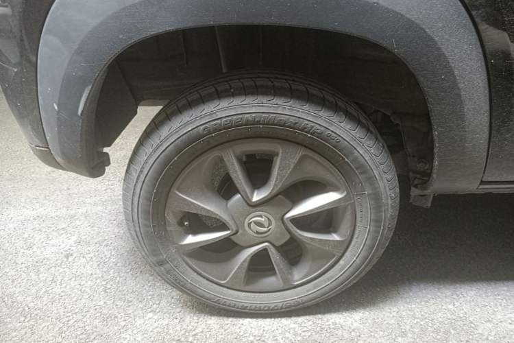 Used Dongfeng NAMMI EX1 2022 Revised PRO Yuecheng Version Right Rear Wheel Hub