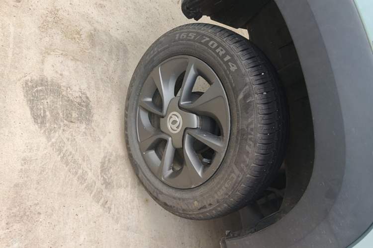 Used Dongfeng NAMMI EX1 2022 PRO Yuecheng Model Right Rear Wheel Hub