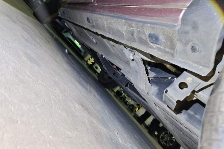 Used Dongfeng NAMMI EX1 2022 Revised PRO Enjoyment Version Chassis Rear Left