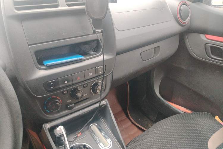 Used Dongfeng NAMMI EX1 2022 PRO Enjoyment Model Audio And AC Panel