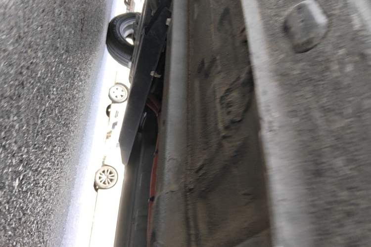 Used Dongfeng NAMMI EX1 2022 Revised PRO Yuecheng Version Chassis Front Right