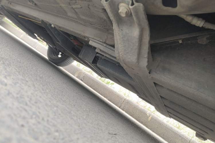 Used Dongfeng NAMMI EX1 2022 Quality Edition Chassis Rear Left