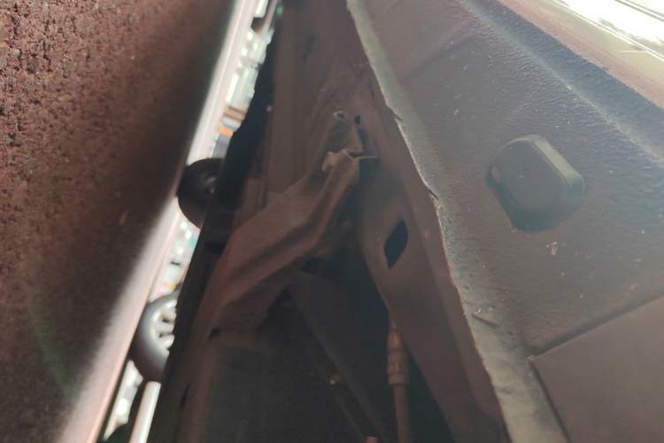 Used Dongfeng NAMMI EX1 2022 Revised PRO YueShi Version Chassis Rear Left