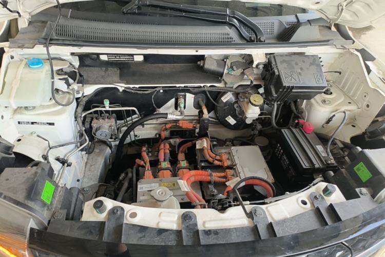 Used Dongfeng NAMMI EX1 2022 Quality Edition Engine Bay