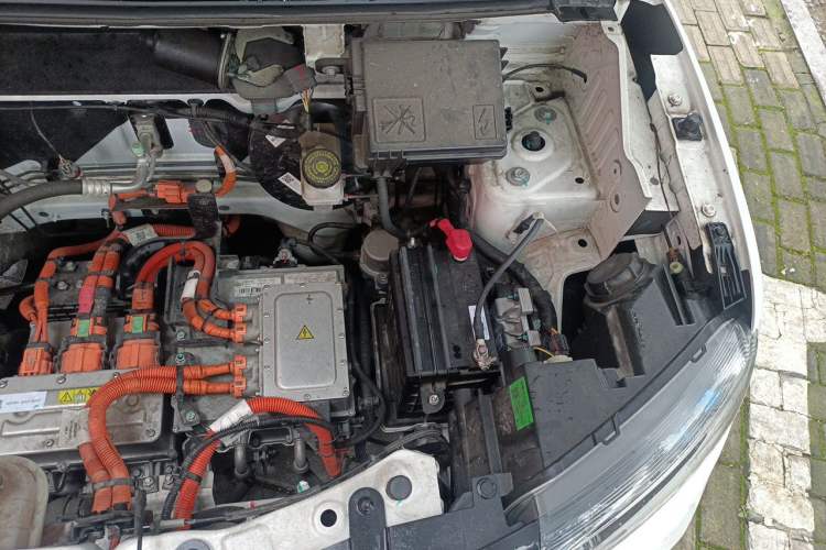 Used Dongfeng NAMMI EX1 2022 Revised PRO YueShi Version Engine Bay Left