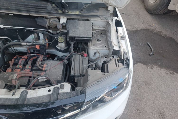 Used Dongfeng NAMMI EX1 2022 PRO Joyful Edition Engine Bay Left