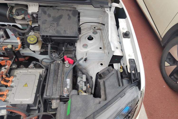 Used Dongfeng NAMMI EX1 2022 Revised PRO YueShi Version Engine Bay Left