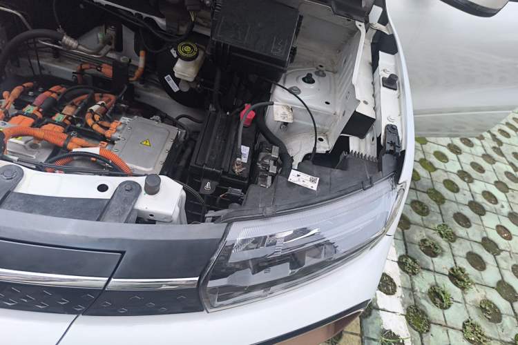 Used Dongfeng NAMMI EX1 2022 PRO Yuecheng Model Engine Bay Left