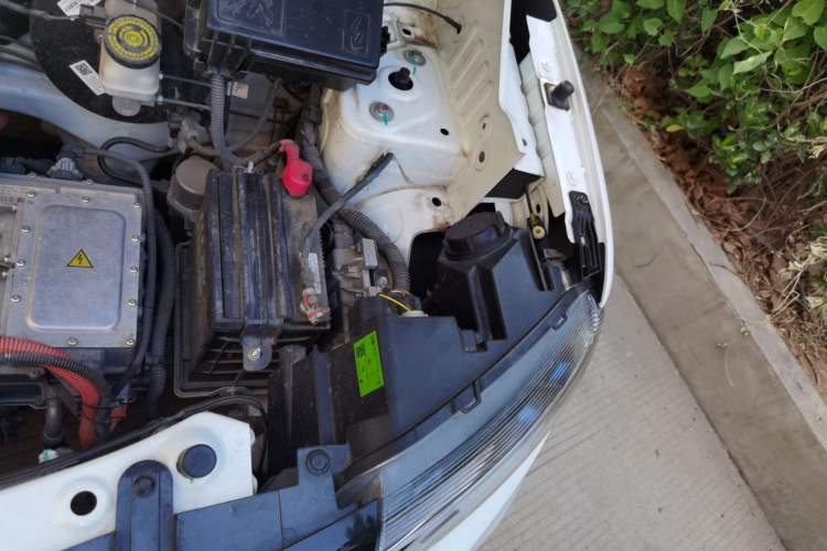Used Dongfeng NAMMI EX1 2022 PRO Joyful Edition Engine Bay Left