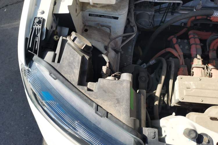 Used Dongfeng NAMMI EX1 2022 Revised PRO YueShi Version Engine Bay Right