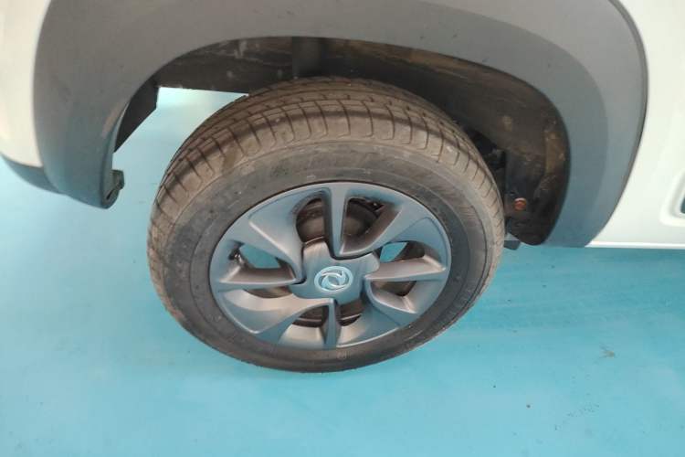 Used Dongfeng NAMMI EX1 2022 Revised PRO Yuecheng Version Exterior 6