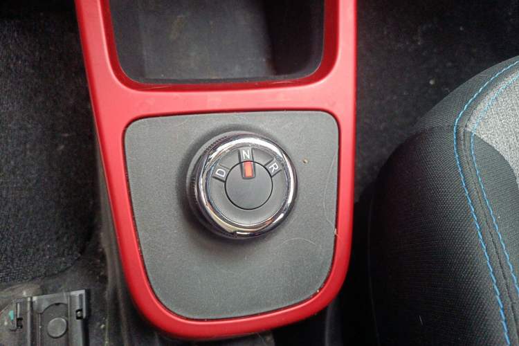 Used Dongfeng NAMMI EX1 2022 Revised PRO YueShi Version Gear Lever