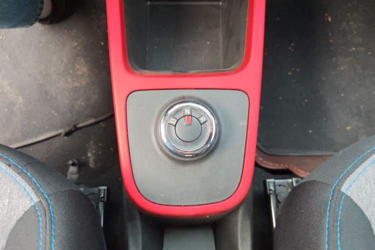 Used Dongfeng NAMMI EX1 2022 Revised PRO YueShi Version Gear Lever