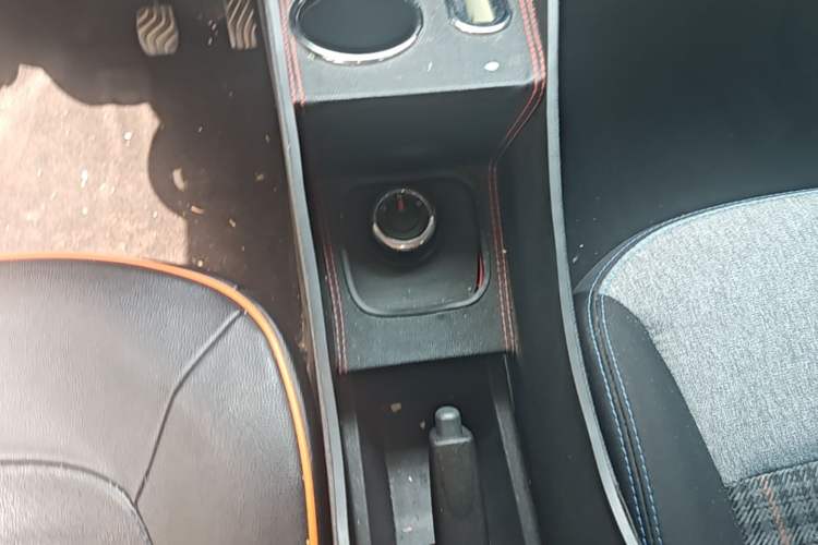 Used Dongfeng NAMMI EX1 2022 PRO Joyful Edition Gear Lever