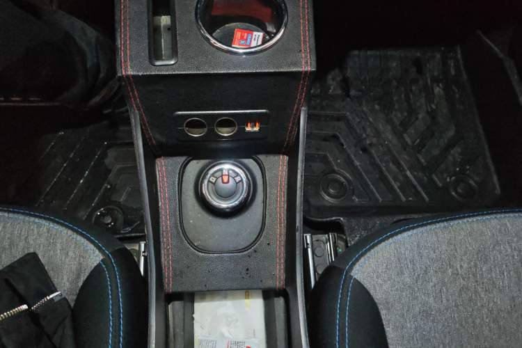 Used Dongfeng NAMMI EX1 2022 PRO Enjoyment Model Gear Lever