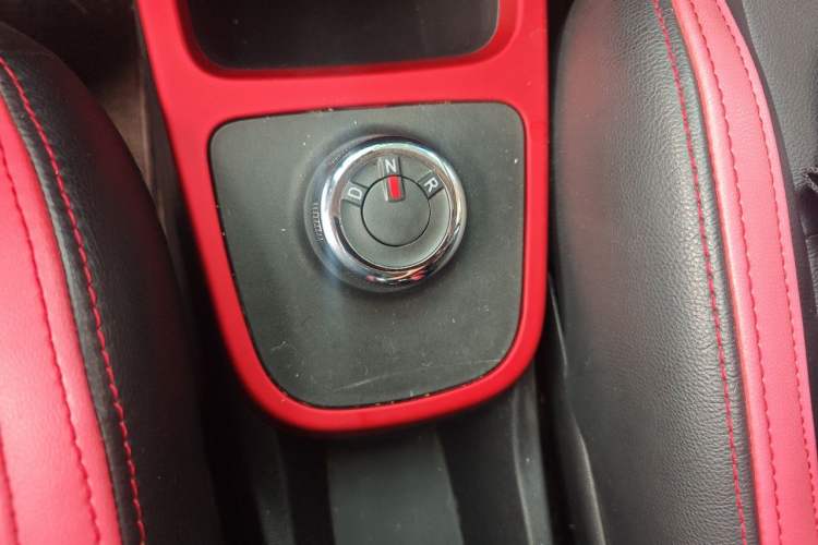 Used Dongfeng NAMMI EX1 2022 Revised PRO Enjoyment Version Gear Lever