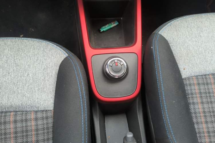 Used Dongfeng NAMMI EX1 2022 Revised PRO YueShi Version Gear Lever